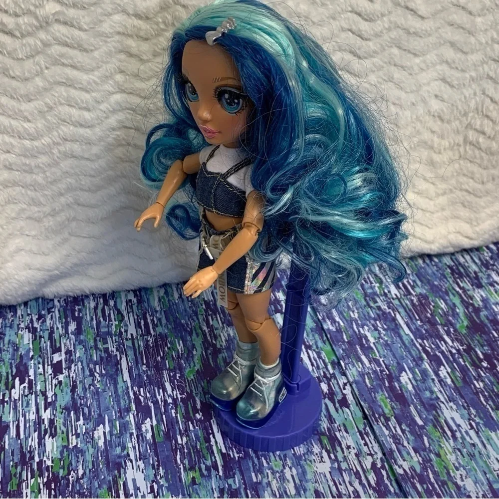 MGA Entertainment rainbow high